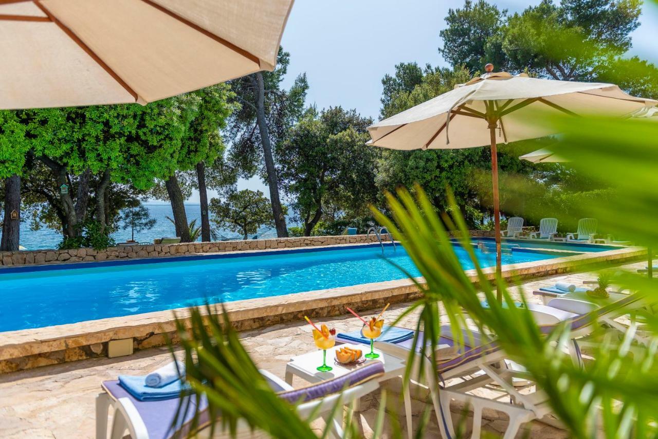 Villa Nela Petrcane Luaran gambar