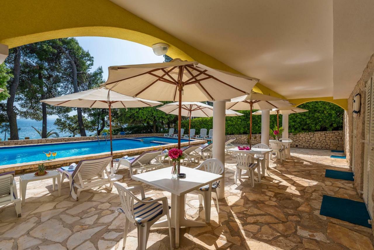 Villa Nela Petrcane Luaran gambar
