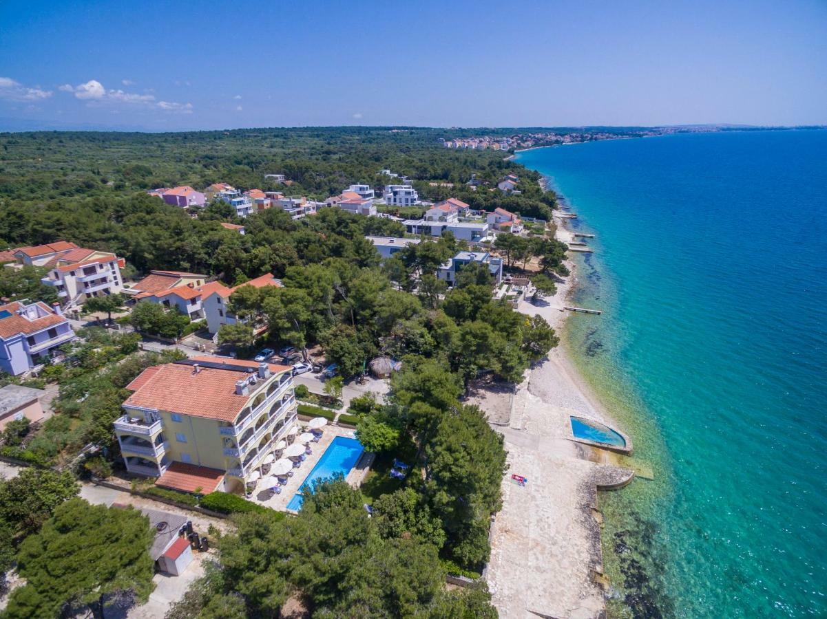 Villa Nela Petrcane Luaran gambar